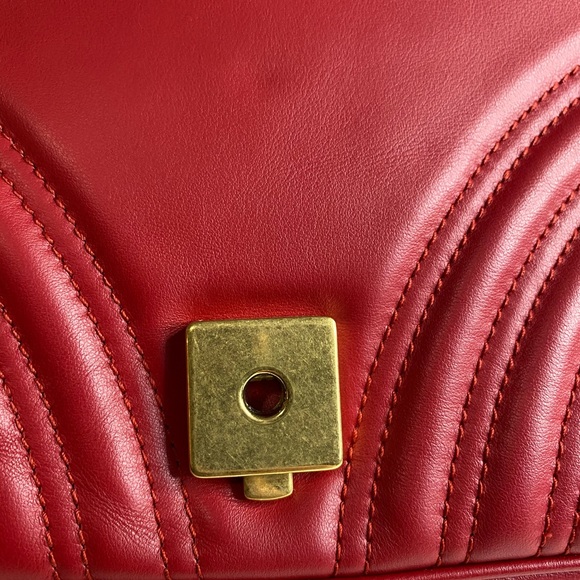 Gucci Marmont Small Matelasse - Picture 5 of 11